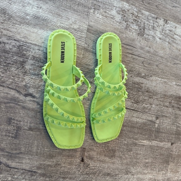 Steve Madden Skylar J Green Sandals with Studded Straps - Picture 7 of 8